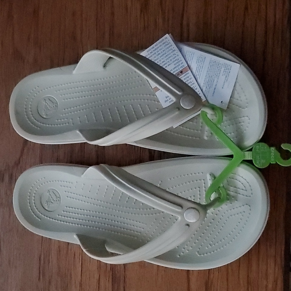 Crocs  men sandals NWT